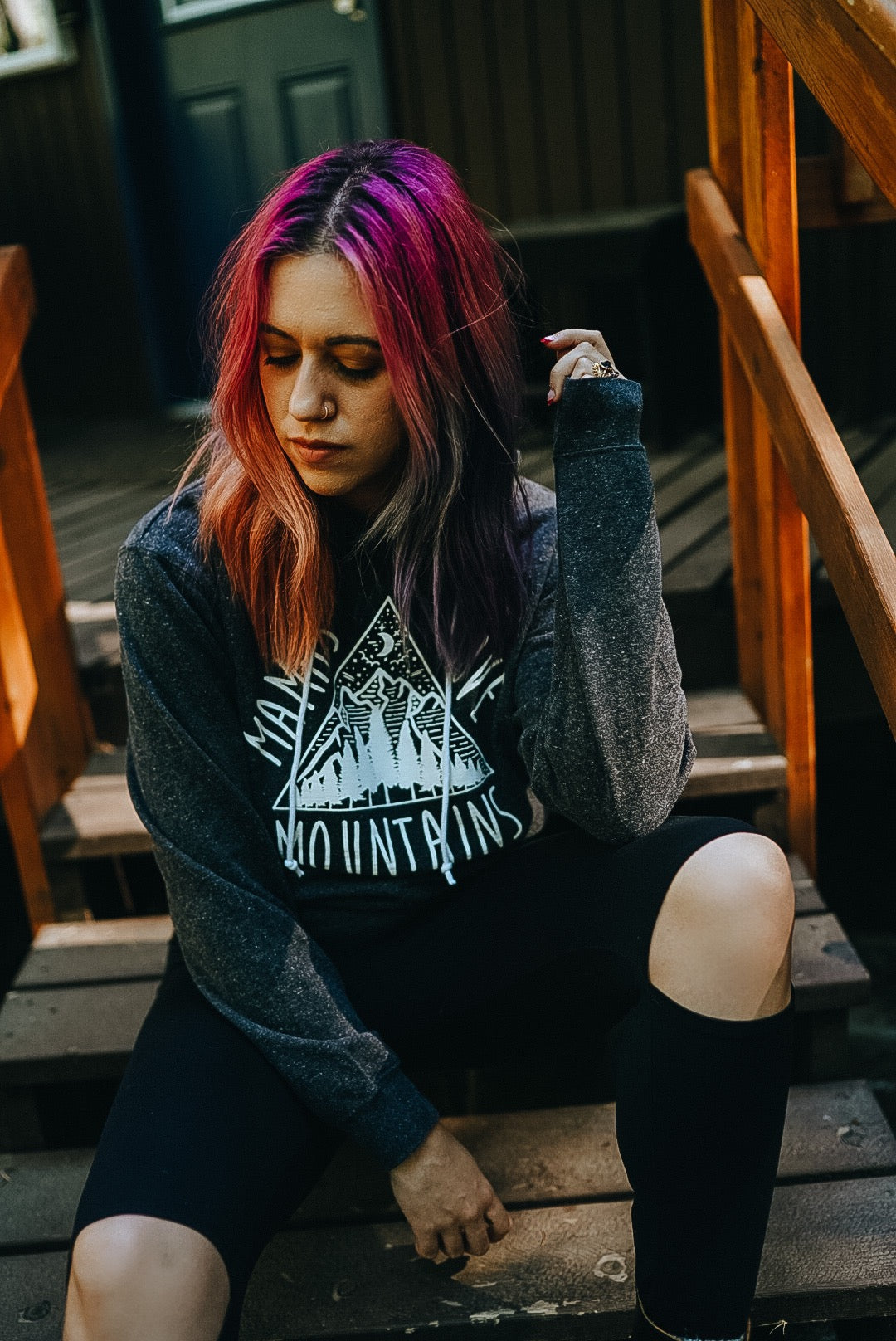 Mamas Move Mountains - Unisex Hoodie